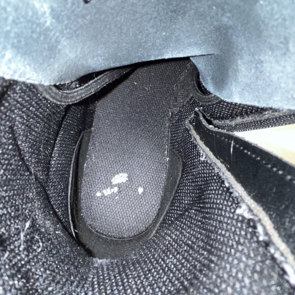 Dr. Martens Youth Black Patent Leather With Side Zipper Lace-Up Boots Size 5 US - Picture 11 of 14